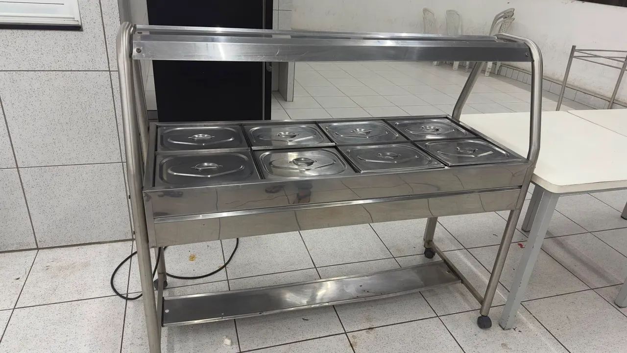 Vendo buffet 8 Cubas 