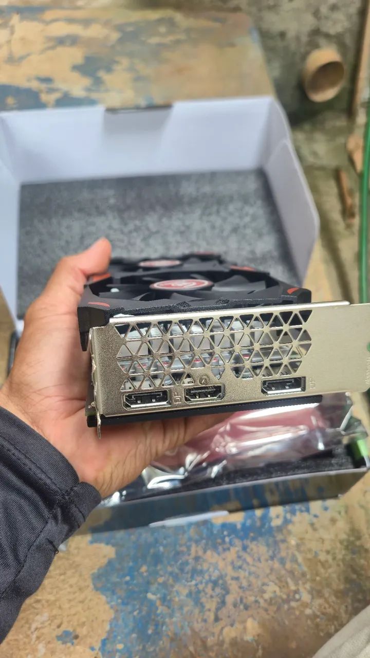 Placa de Video RX580 8GB na caixa - Foto 3
