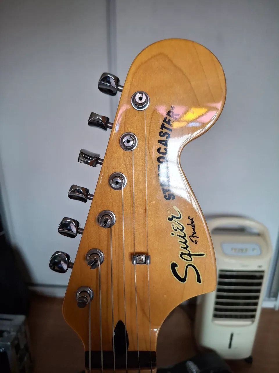 Guitarra Squier Vintage Modified  - Foto 3