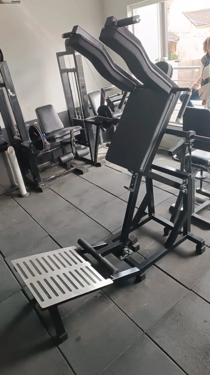 Hack Squat Profissional  - Foto 3