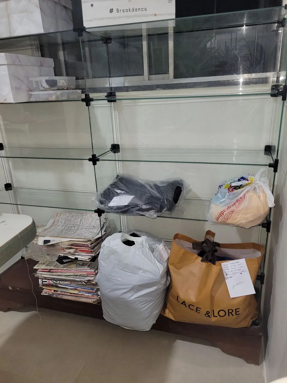 Vitrine  - Foto 2