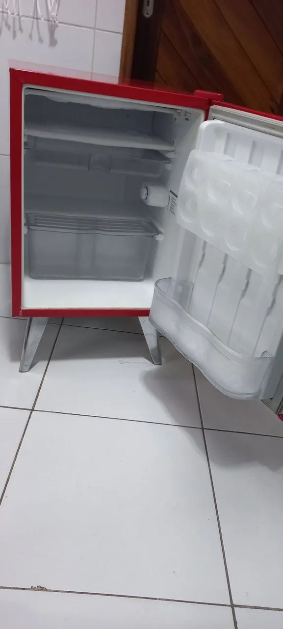 Frigobar Retro Brastemp 76L Vermelho - Foto 5