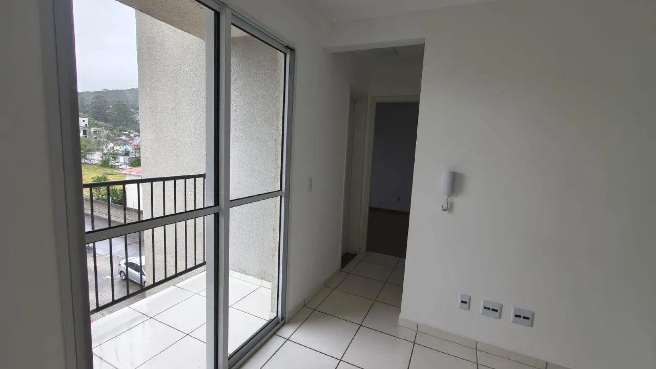 Apartamento 02 dormitórios Vargem do Bom Jesus - Foto 2