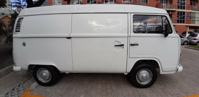 Vw - Volkswagen Kombi 1.4 Furgão