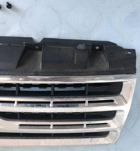 Grade Frontal Pajero Full 2008 até a 2014 - Foto 9