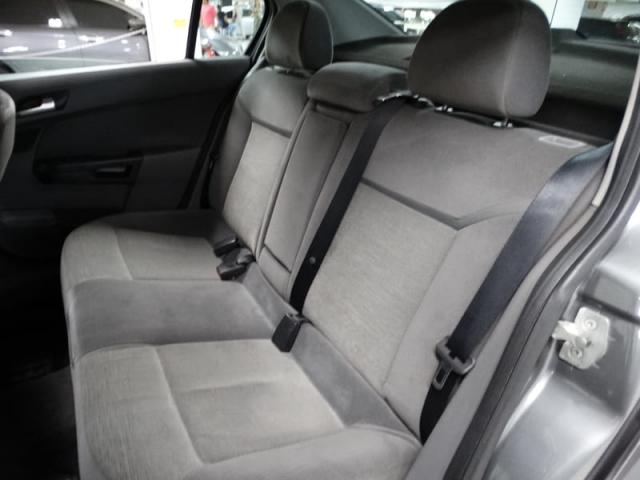 CHEVROLET VECTRA ELEGANCE 2.0 8v(FLEXPOWER) 4p - Foto 8