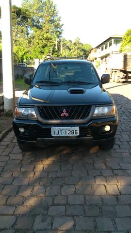 Pajero Sport (aceito troca d maior ou menor valor)