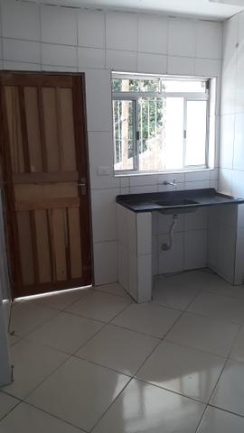 Aluga-se casa com 2 comôdos - Foto 3