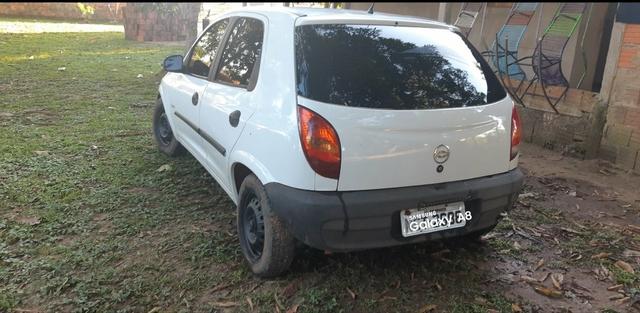 Troco por carro mais novo de ano com parcelas pra mim assumir - Foto 2