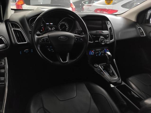 Ford Focus 2.0 Titanium 16v - Foto 5