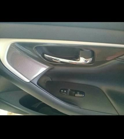 Nissan Altima - Foto 13
