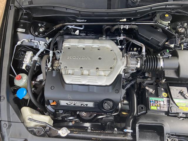 Honda Accord 3.5 V6 - Foto 13