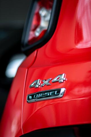 Jeep Renegade Sport 4x4 Diesel 2016 - Foto 14