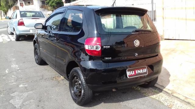 Volkswagen Fox TREND 1.O MPI 2 P MANUAL 2P - Foto 3
