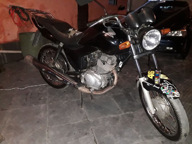 VENDO FAN 150 ESI FLEX 2011 R$ 4500