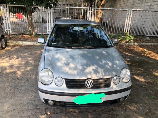 POLO SEDAN 1.6