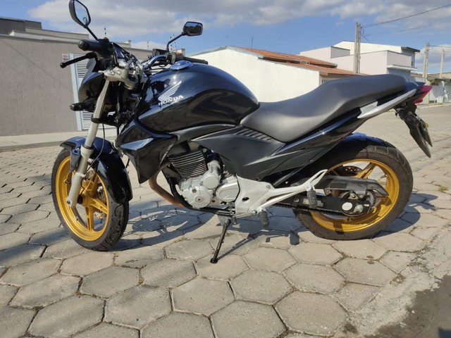 CB 300R