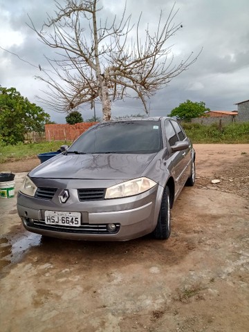 VENDO MEGANE COMPLETO