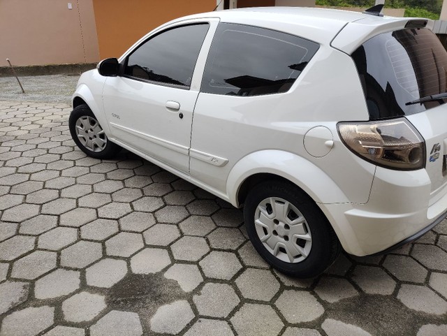 FORD KA FLEX 1.0 73CV ANO 2013 R$ 25.900,00