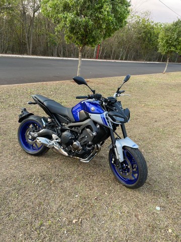 MT 09