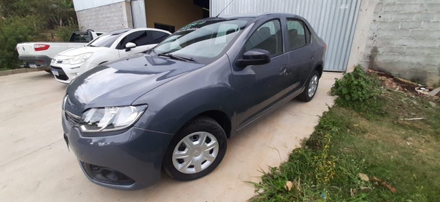 RENAULT LOGAN MOD 2019 COM 6700 RODADOS.