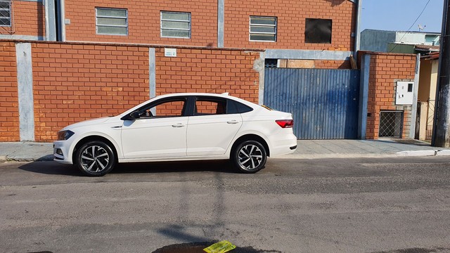VOLKSWAGEN VIRTUS 2018