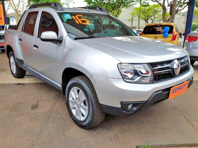 RENAULT DUSTER OROCH 1.6 EXPRESSION MANUAL 2016