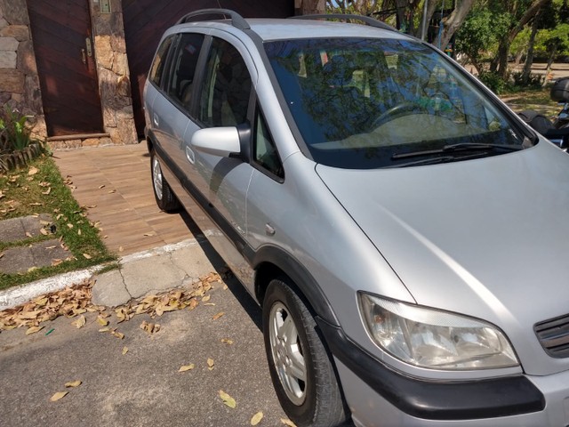 EXCELENTE ZAFIRA