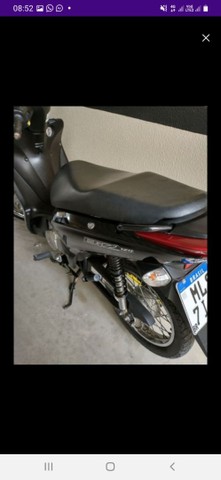 VENDE MOTO HONDA ES 125 ANO 2011