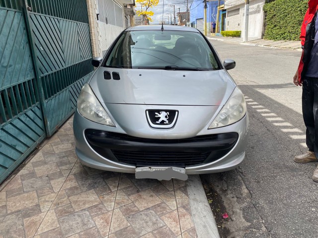 PEUGEOT 207 2009
