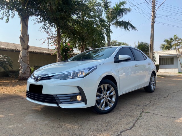 COROLLA 2019/19 XEI COM 26 MIL KM