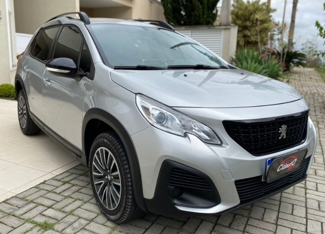 PEUGEOT 2008 ALLURE 1.6 AUTOMÁTICO 2020