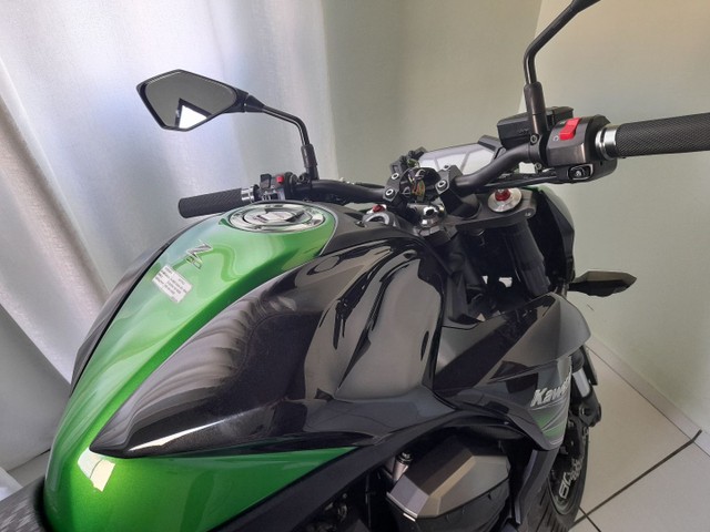 MOTO Z800