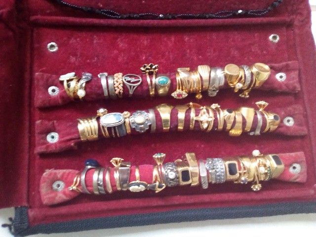 lote de bijouterias , ponta de estoque - Foto 4