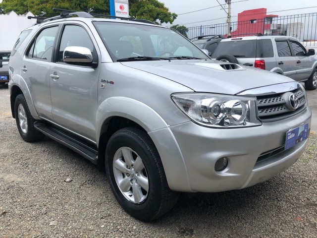 Toyota Hilux Sw4 2011