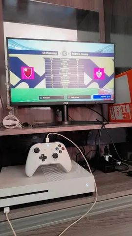 Xbox one s + monitor, aceito troca