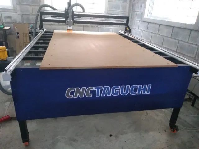 CNC Router - Tamanho 2x1,25m
