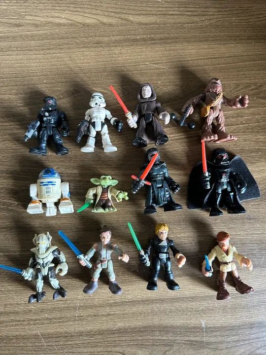 12 bonecos Star Wars  - Foto 2