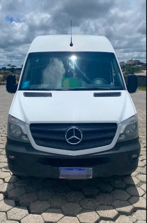 Van Sprinter Cdi 415 Executiva Ano 2019 - Foto 3