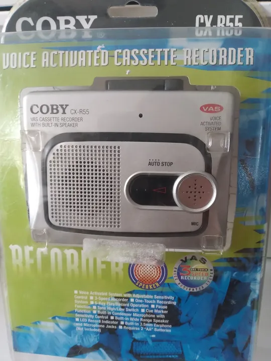 Gravador de Cassete Coby CX-R55 - Voz Ativada!