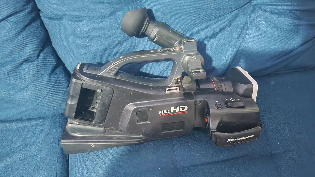 FILMADORA PANASONIC FULL HD  - Foto 4