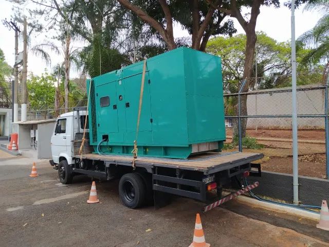 Locação e Aluguel de Geradores de Energia Pequeno, Médio E Grande Porte. - Foto 2