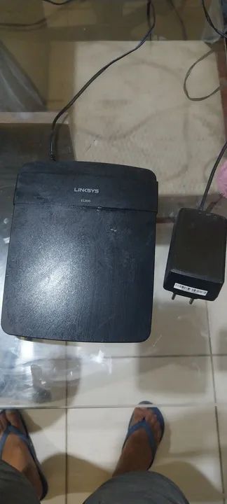 Roteador Linksys E1200 em perfeito estado - Foto 3