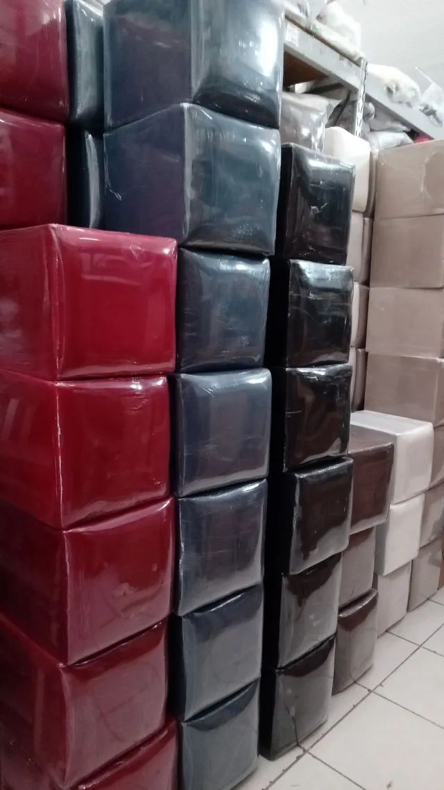 Conjunto de 4 puffs 35 x 35 x 45 suede frete gratis - Foto 4