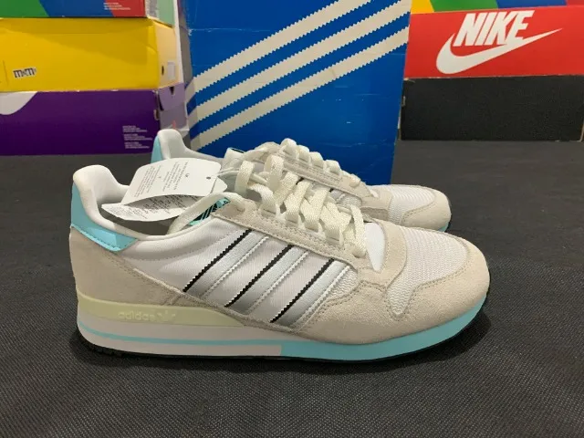 yeezy cloud white yeezy cloud white