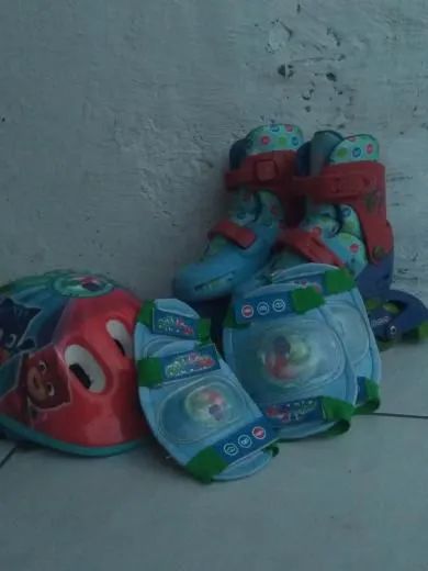 Kit Patins Infantil (com todas as proteções)
