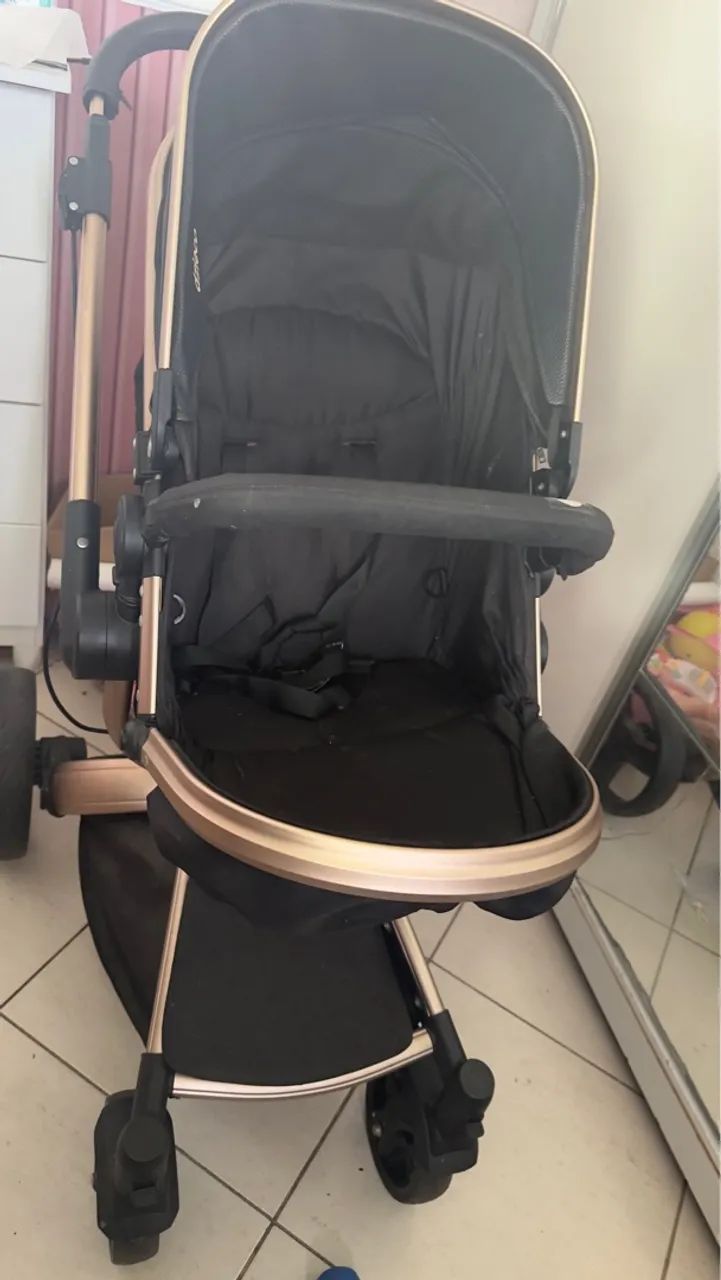 Carrinho de Bebê Vulkan da Dzieco 360  + bebê conforto muito novos - Foto 5