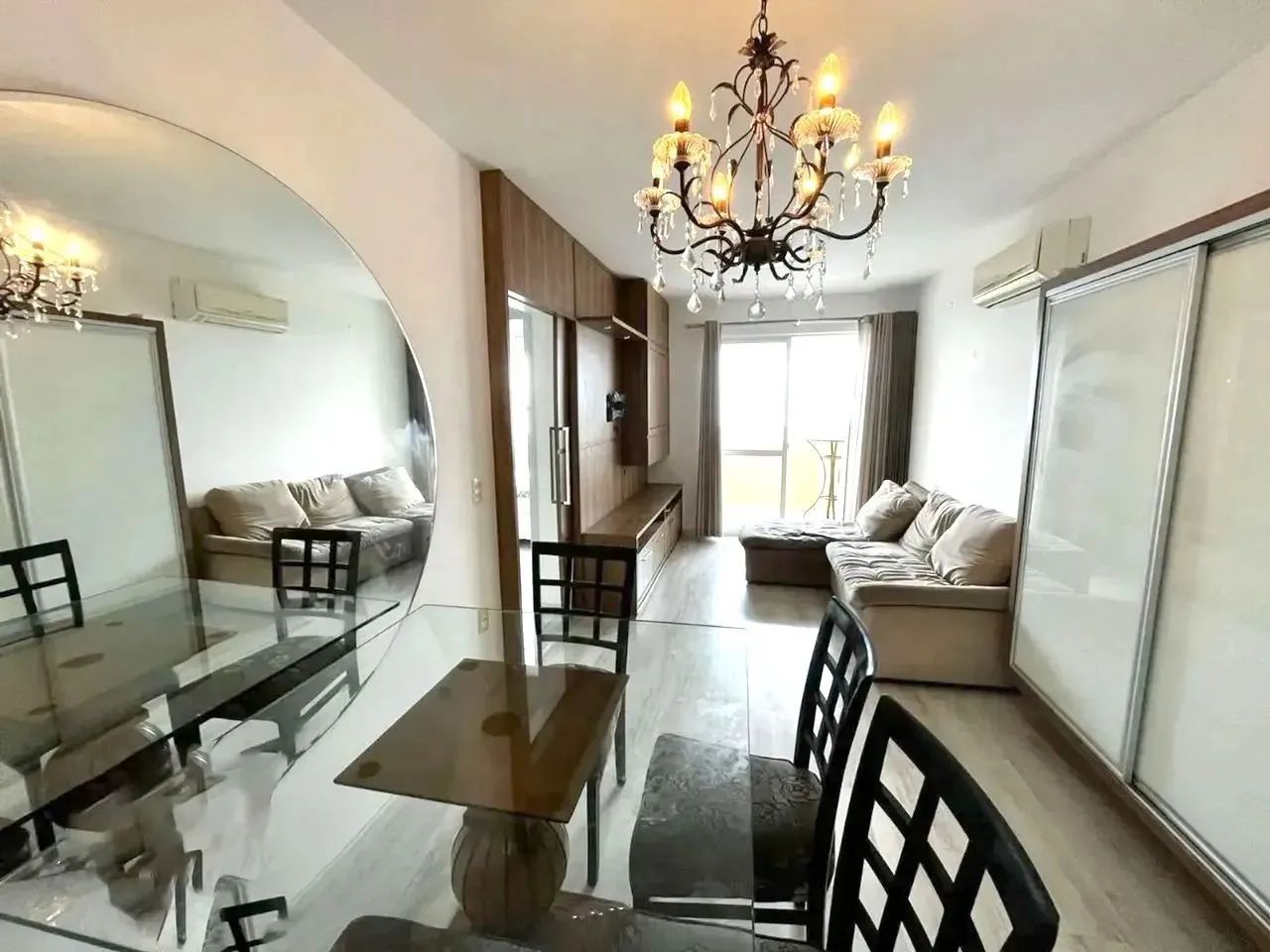 Apartamento de 3 quartos no bairro Costeira do Pirajubaé