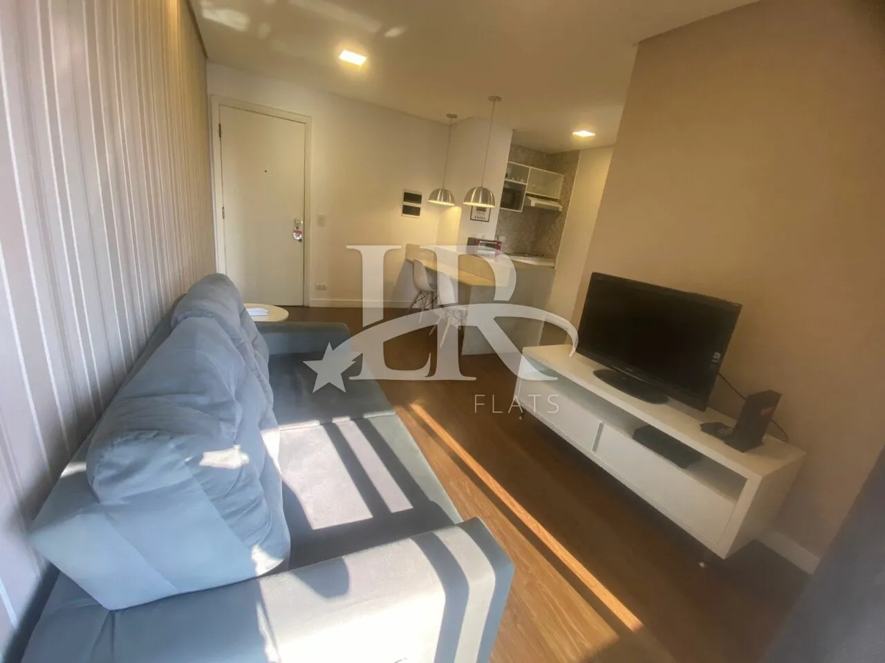 LR Flats - Flat de 1 dormitório com arrumação no Itaim Bibi