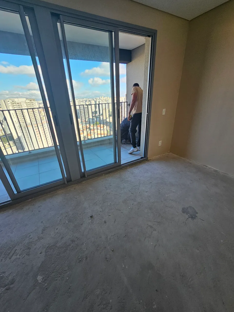 Porta de Vidro com Vista Panorâmica